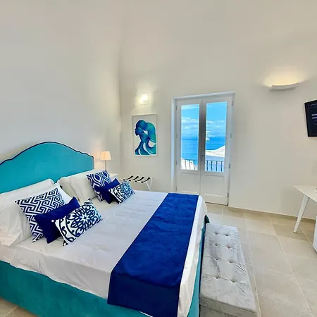 Holiday home Maison Mareamalfi Vettica *